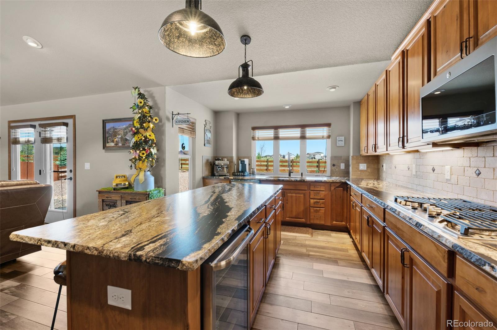 MLS Image #12 for 12832  clark peak court,peyton, Colorado