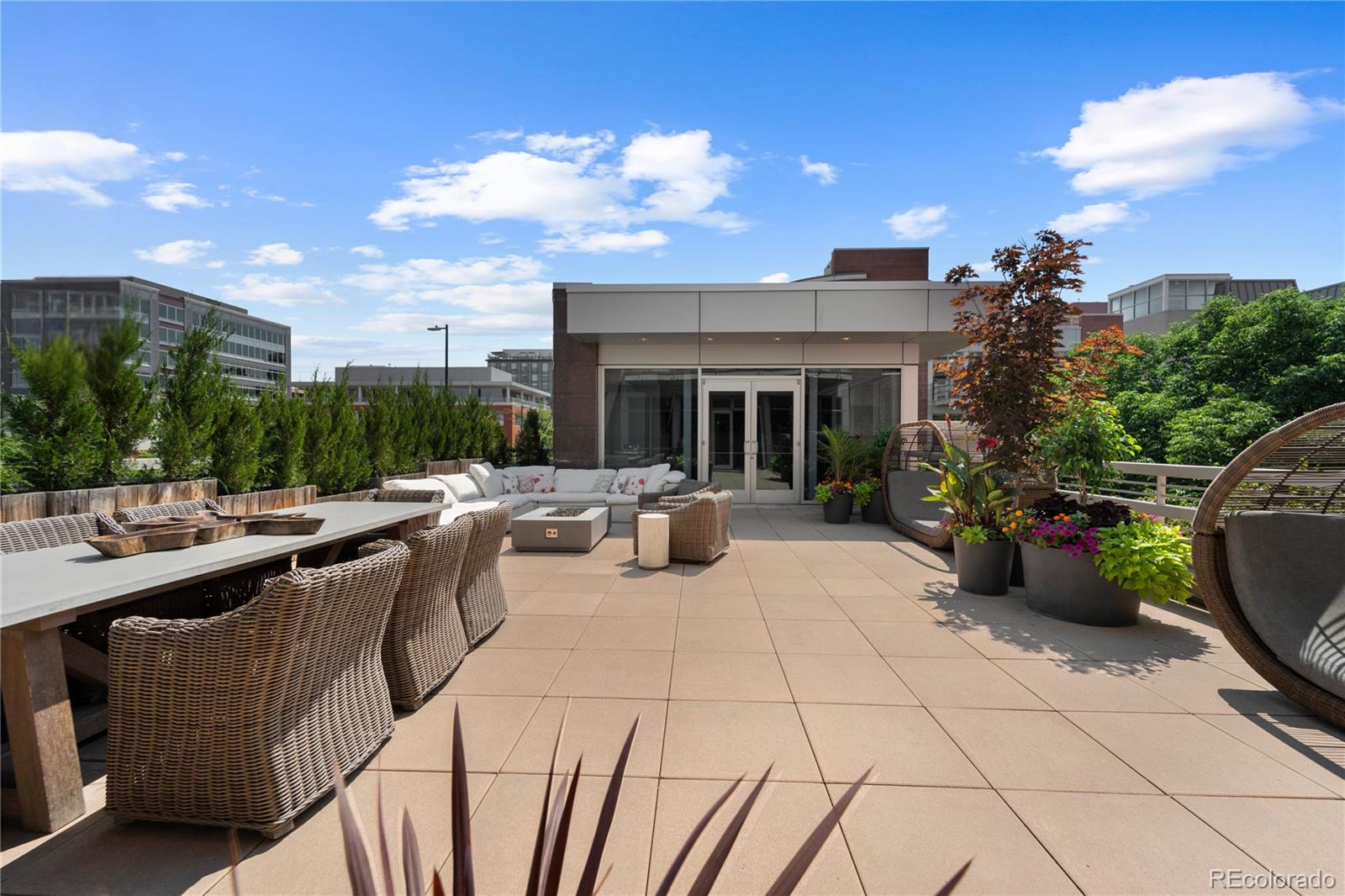 MLS Image #12 for 2800 e 2nd avenue,denver, Colorado