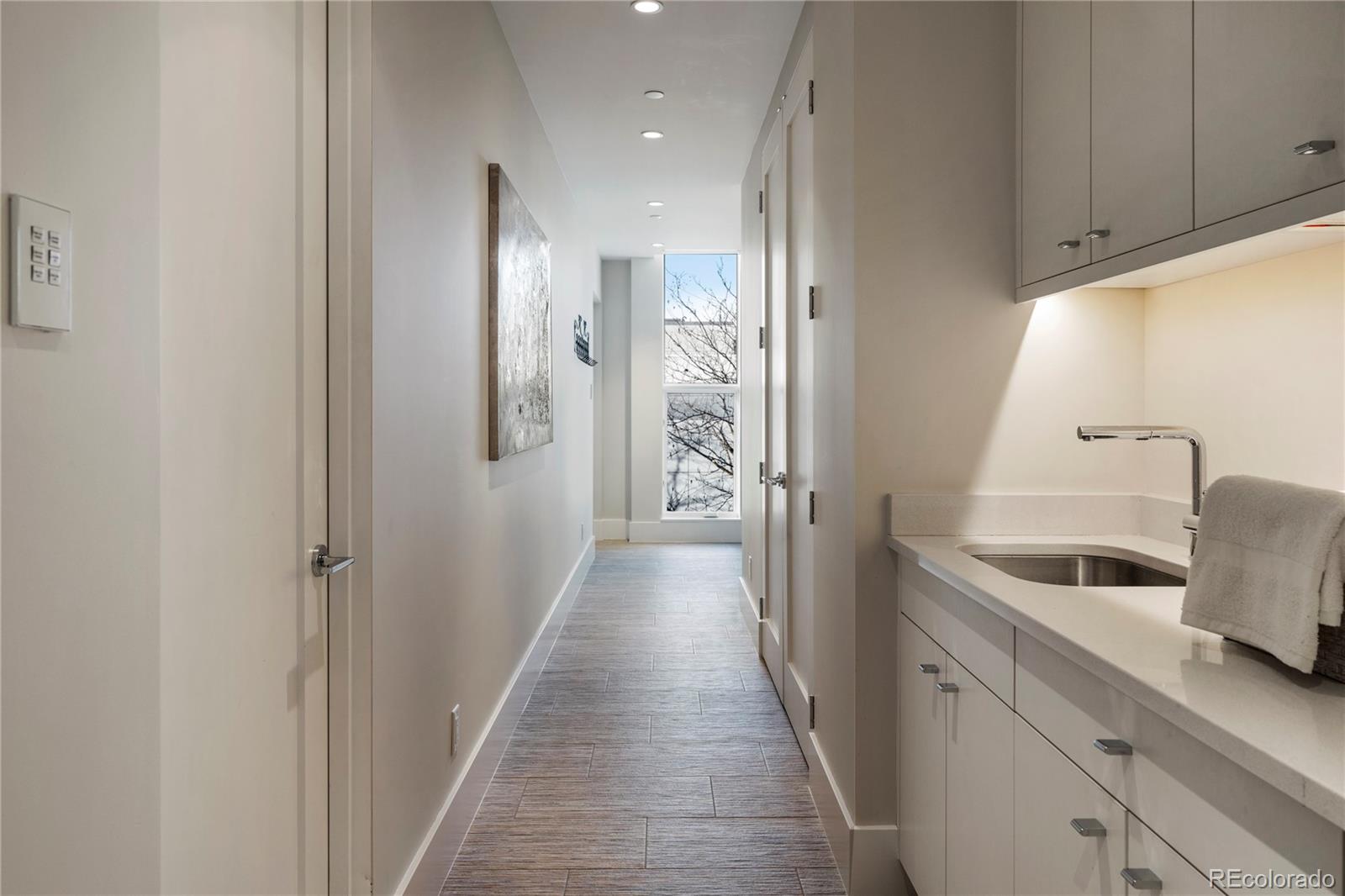 MLS Image #33 for 2800 e 2nd avenue,denver, Colorado