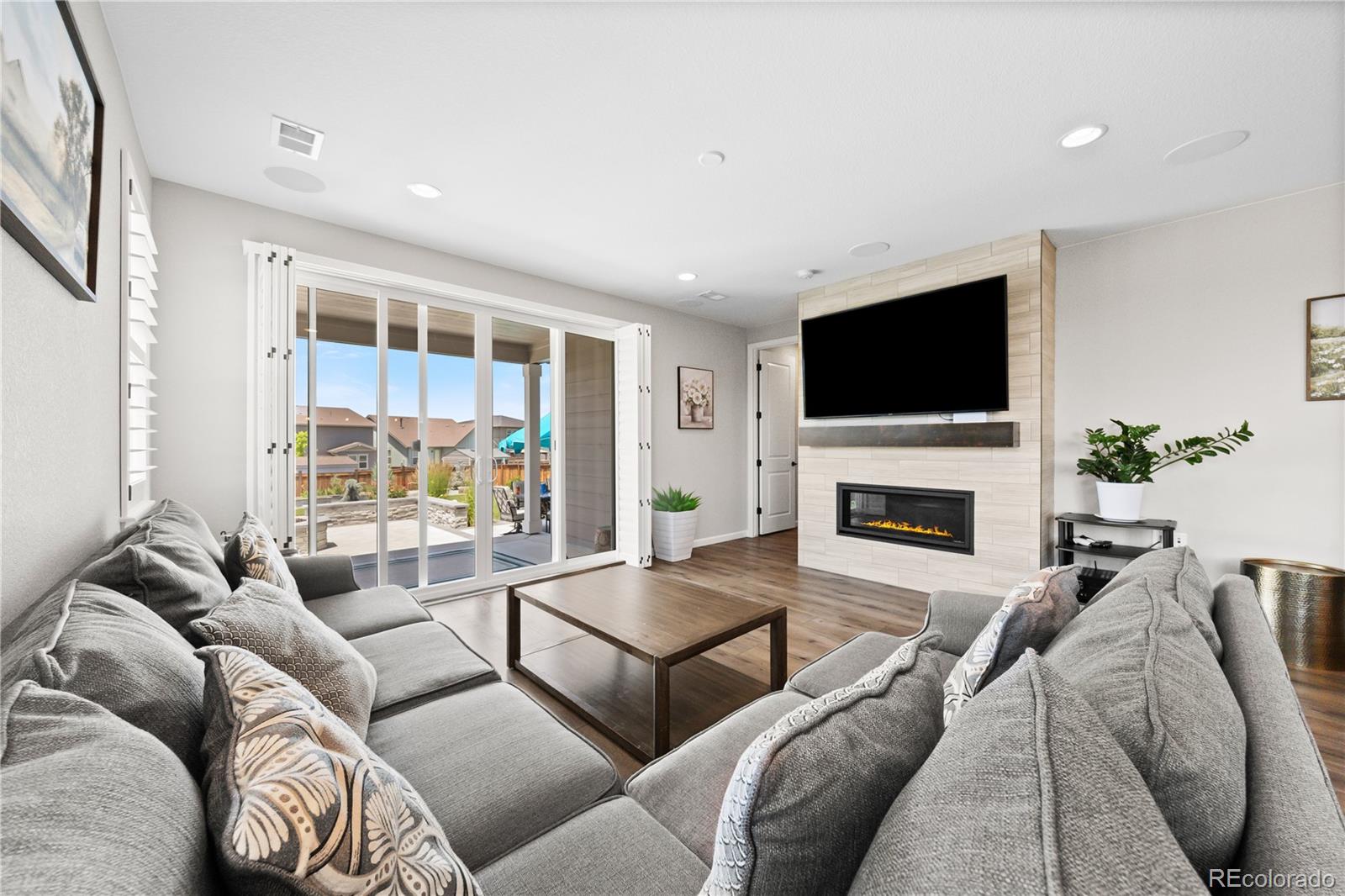MLS Image #15 for 1925  peregrine drive,brighton, Colorado