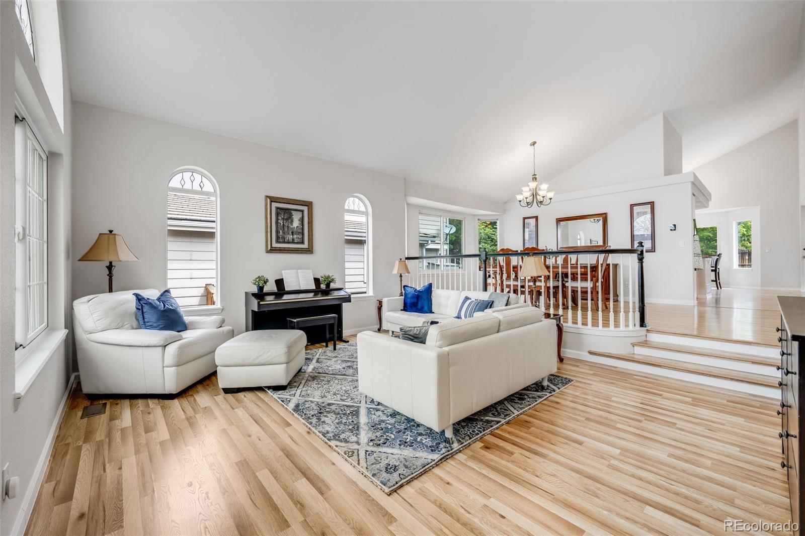 MLS Image #5 for 3427  oak leaf place,highlands ranch, Colorado