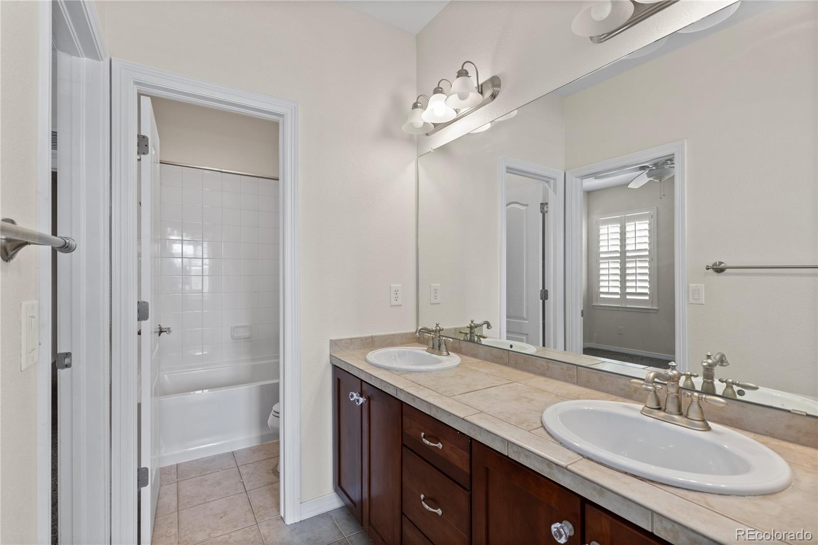 MLS Image #42 for 10840  valleybrook circle,highlands ranch, Colorado