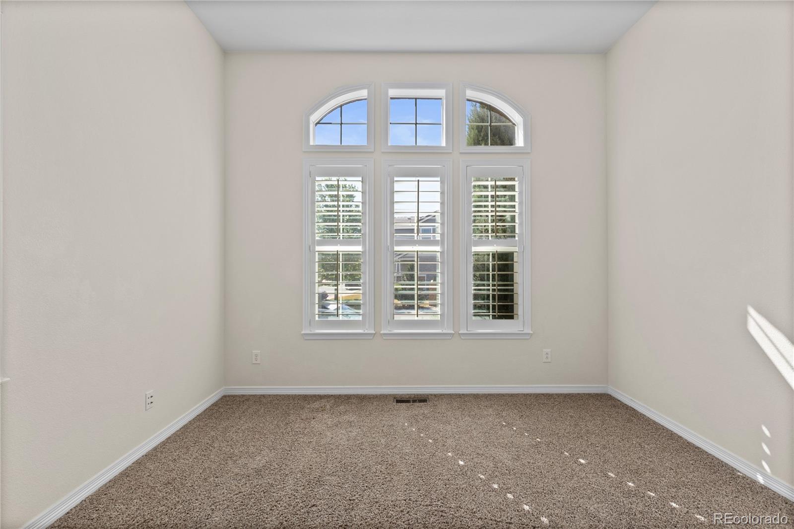 MLS Image #5 for 10840  valleybrook circle,highlands ranch, Colorado
