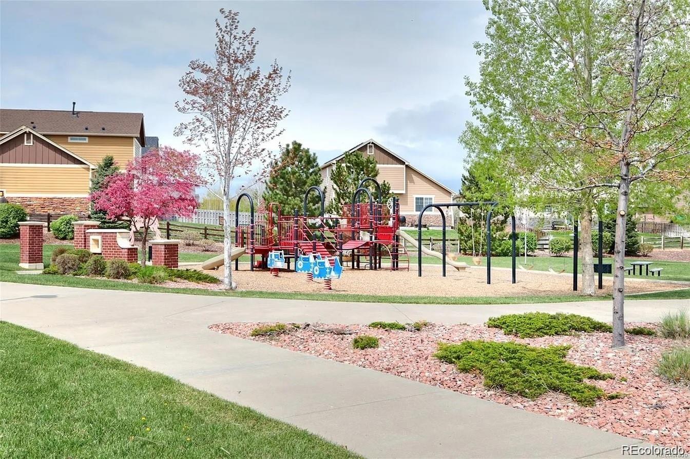 MLS Image #44 for 26304 e fourth place,aurora, Colorado