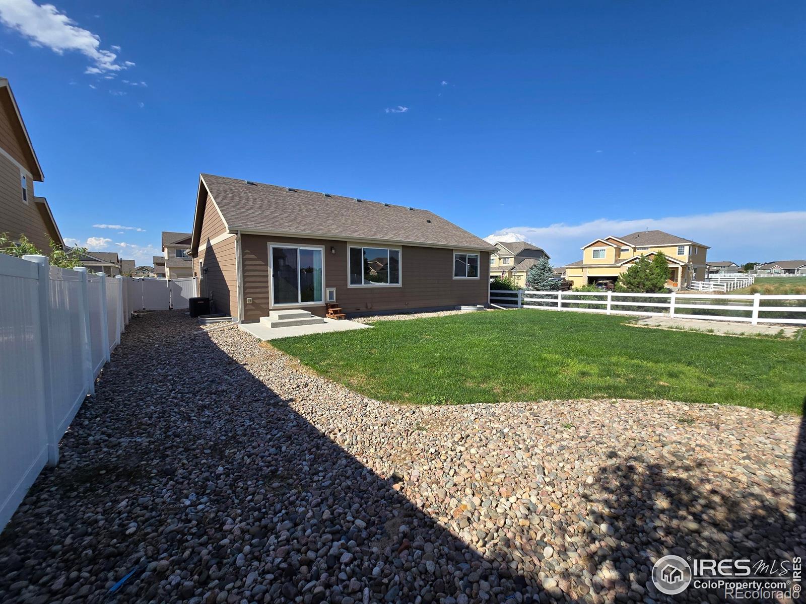 MLS Image #20 for 1541  water vista lane,windsor, Colorado