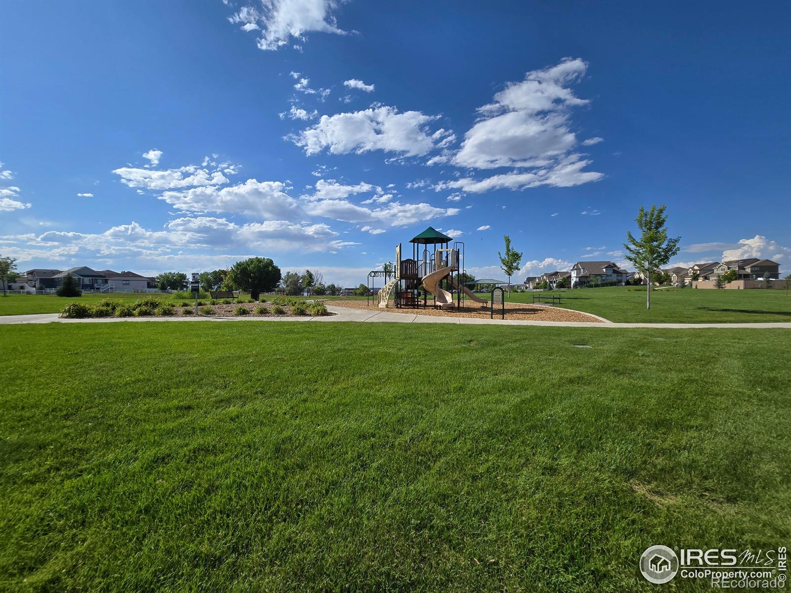 MLS Image #25 for 1541  water vista lane,windsor, Colorado