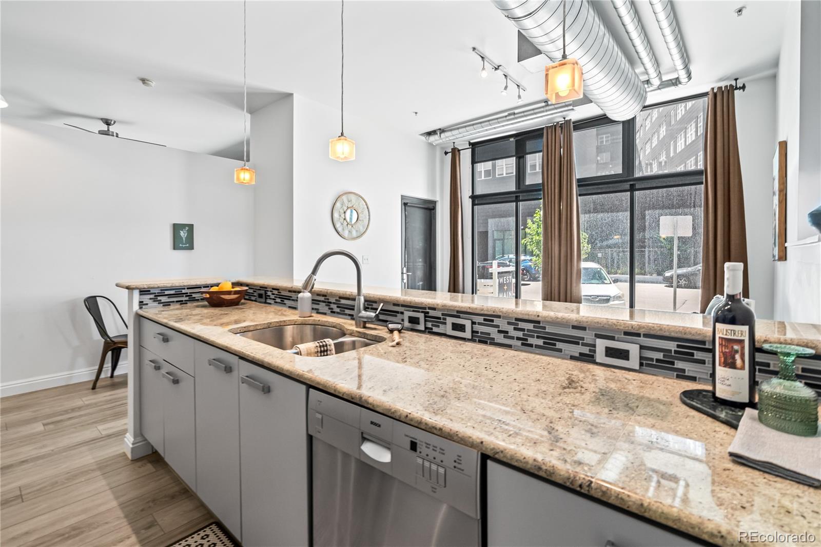 MLS Image #9 for 3100  huron street,denver, Colorado