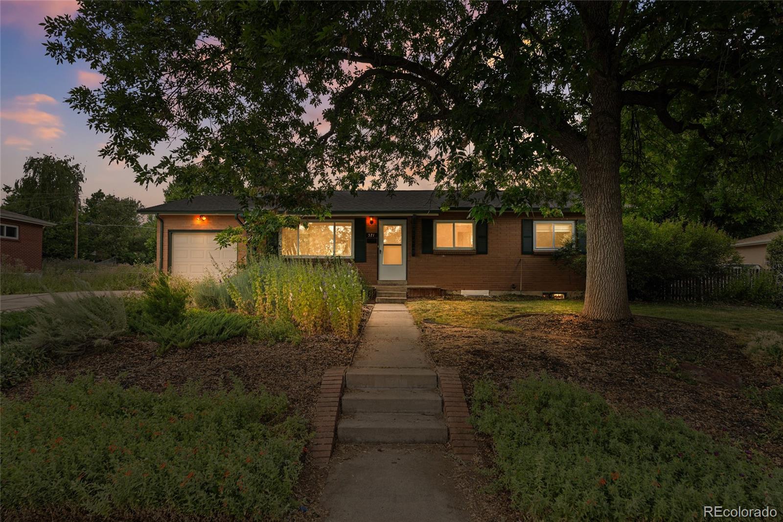 MLS Image #1 for 571 s taft street,lakewood, Colorado