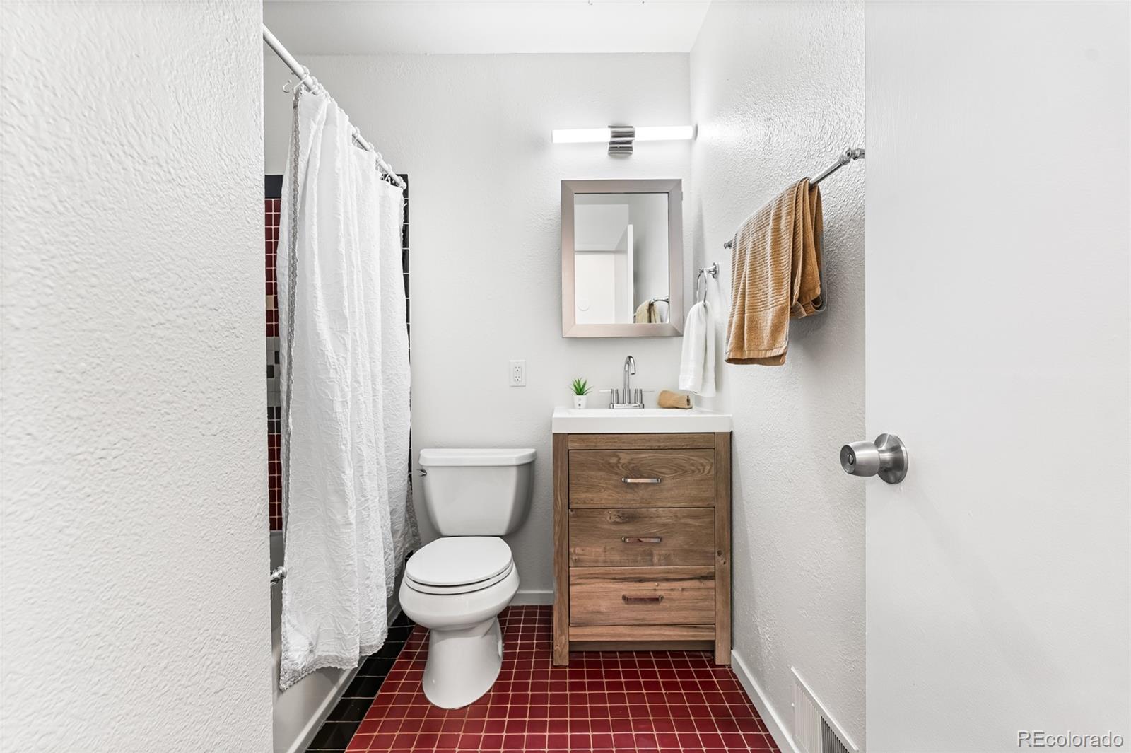 MLS Image #13 for 571 s taft street,lakewood, Colorado