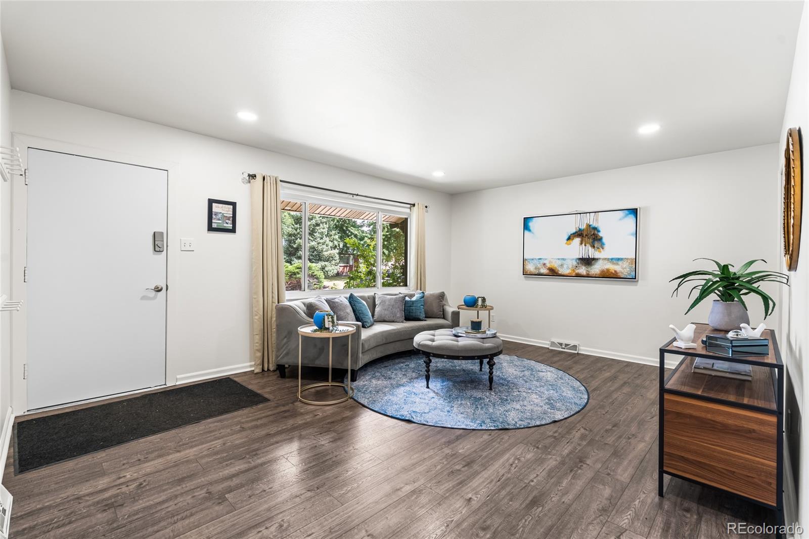 MLS Image #3 for 571 s taft street,lakewood, Colorado