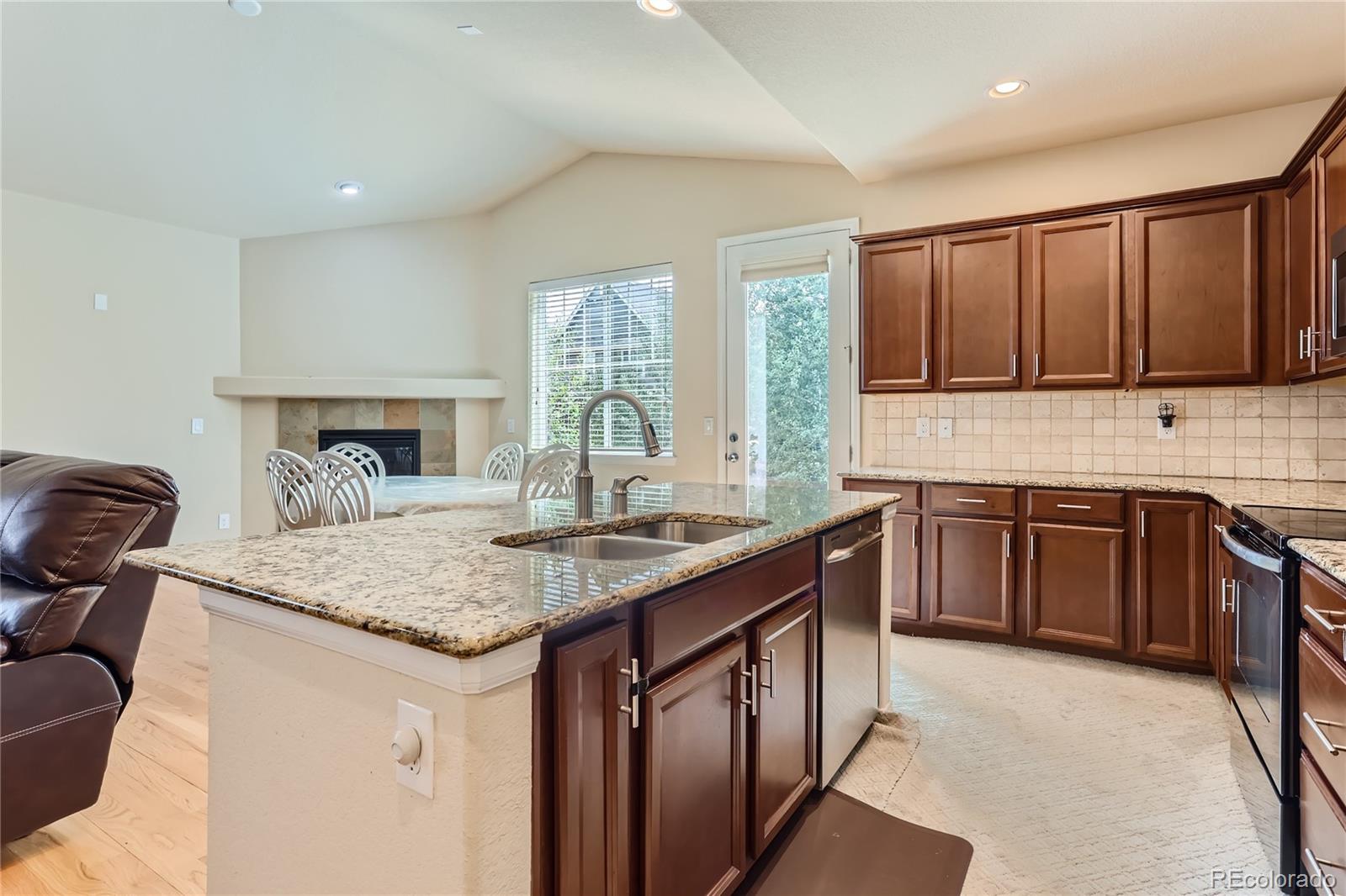 MLS Image #9 for 162 n eaton park street,aurora, Colorado