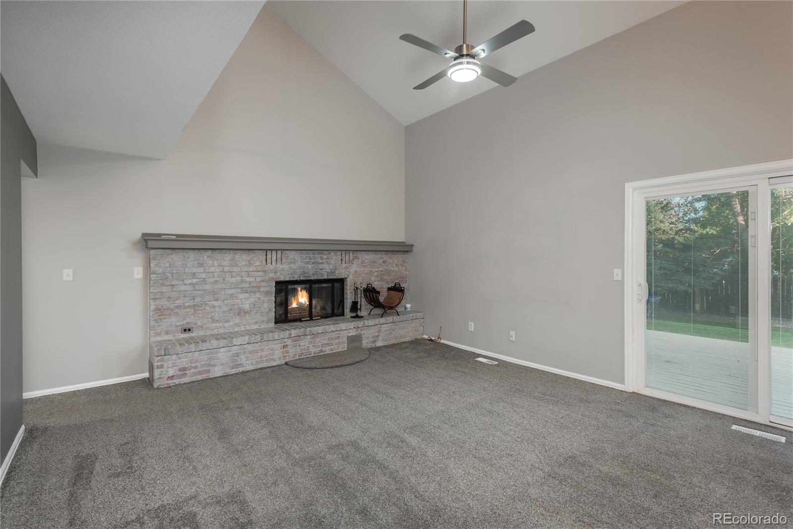 MLS Image #18 for 773 s dearborn circle,aurora, Colorado