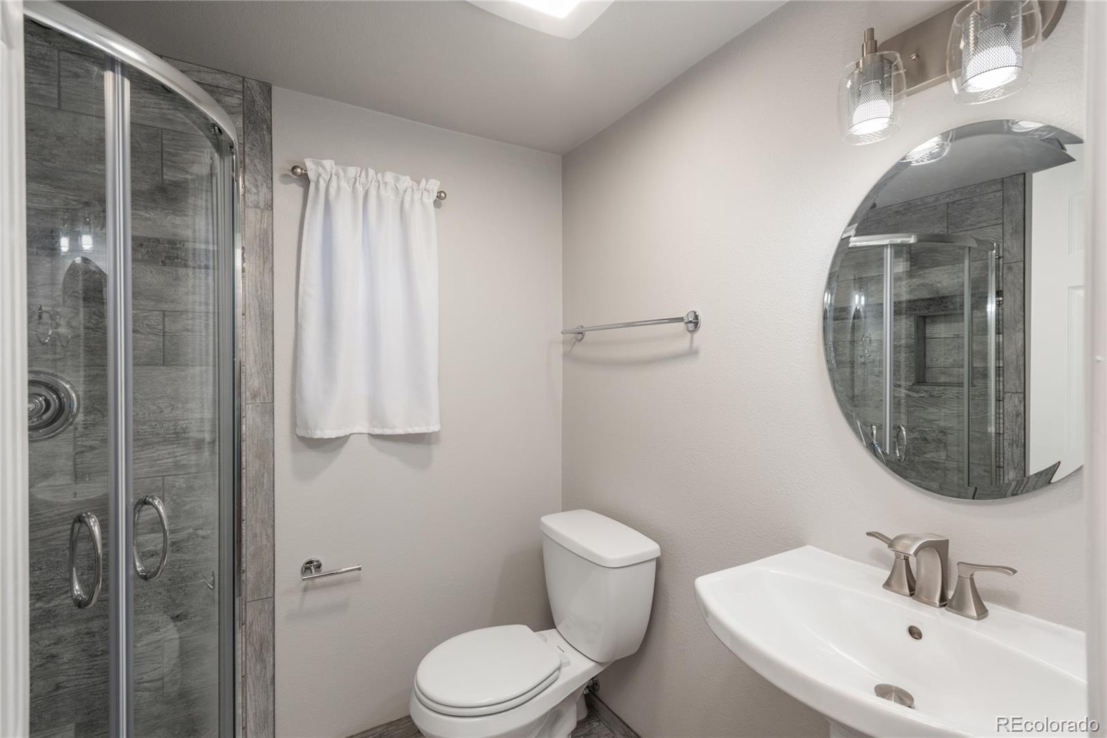 MLS Image #20 for 773 s dearborn circle,aurora, Colorado