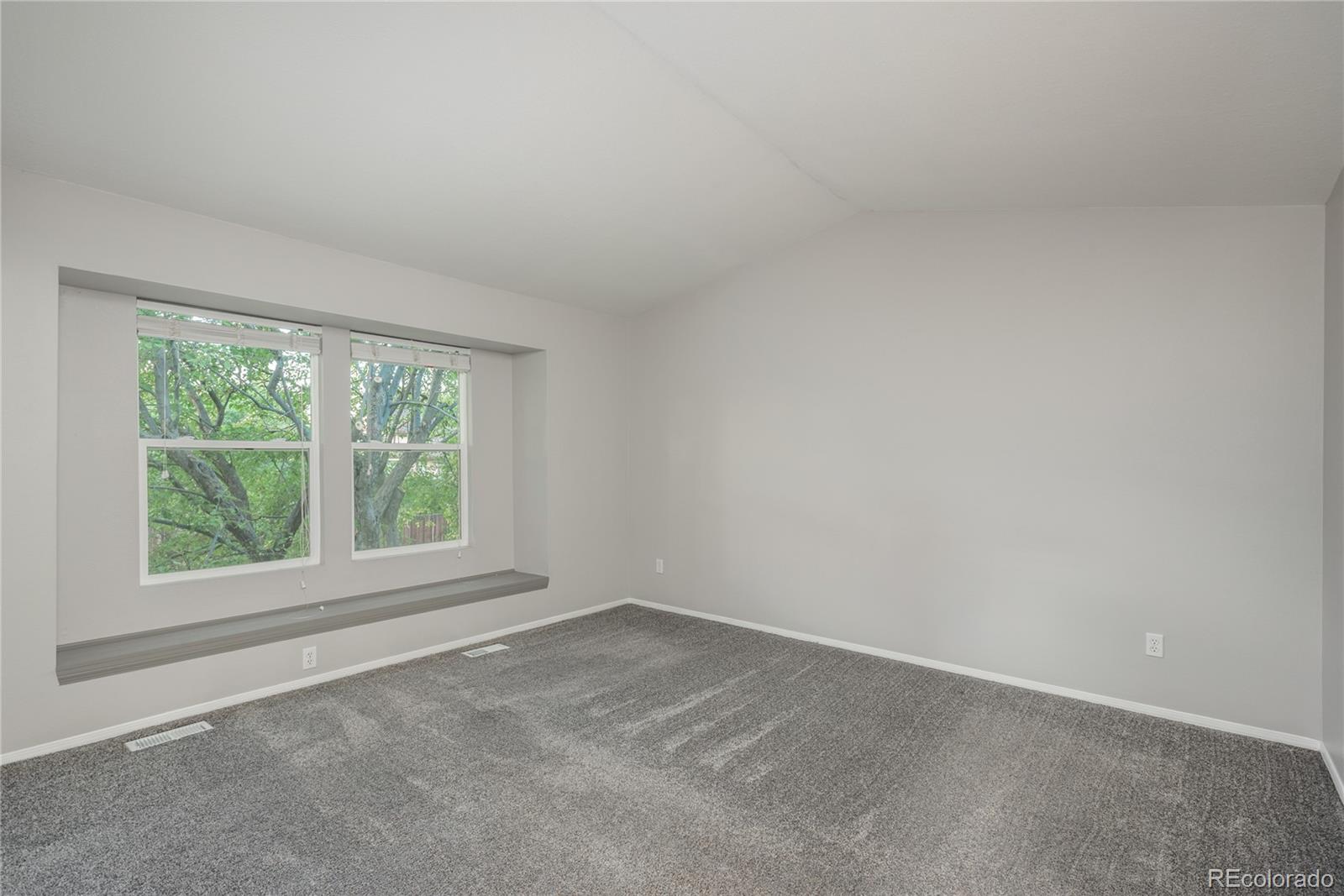 MLS Image #26 for 773 s dearborn circle,aurora, Colorado