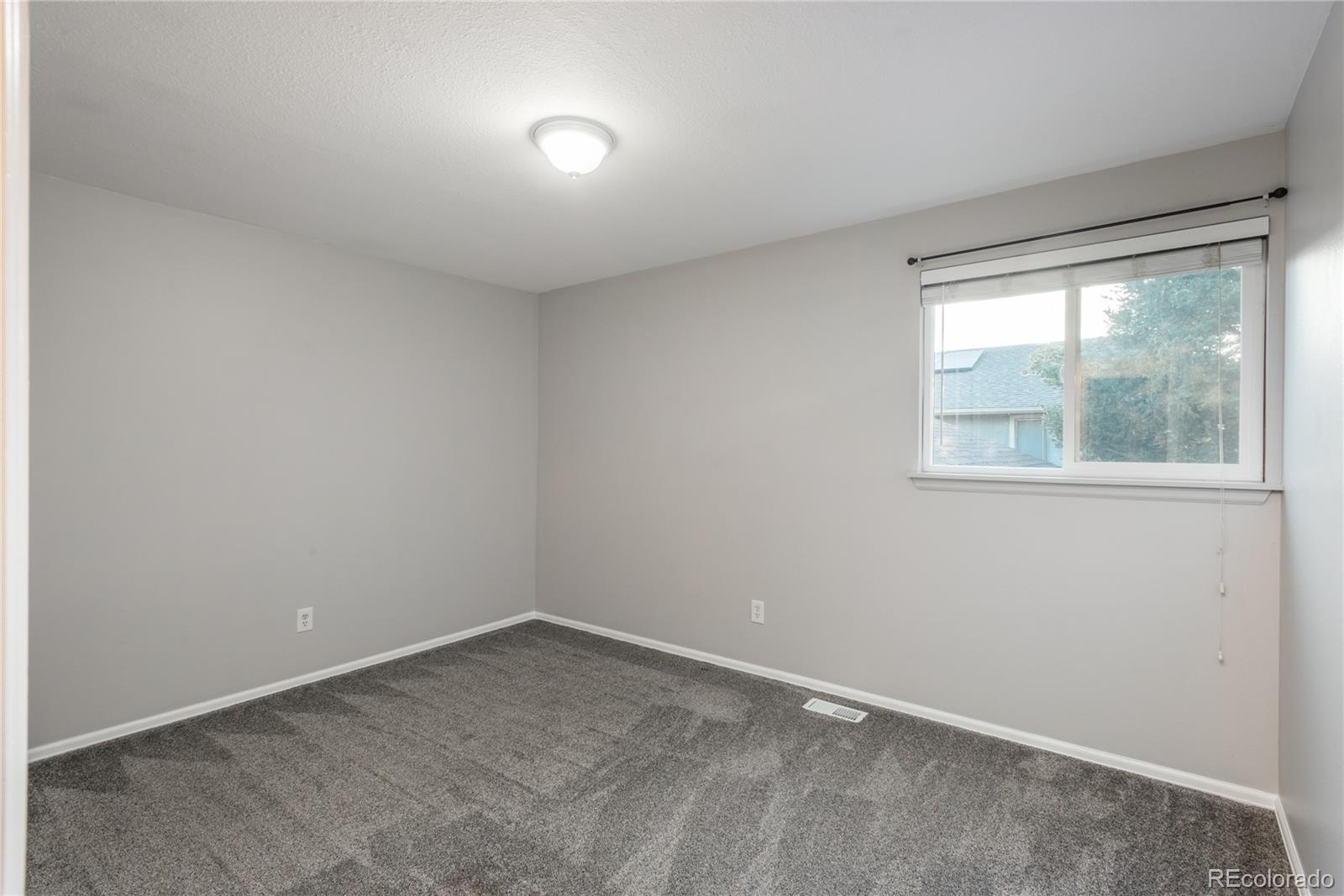 MLS Image #36 for 773 s dearborn circle,aurora, Colorado