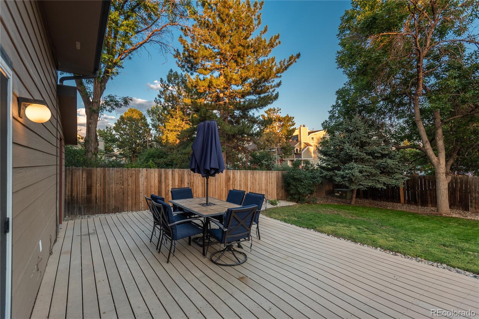MLS Image #39 for 773 s dearborn circle,aurora, Colorado
