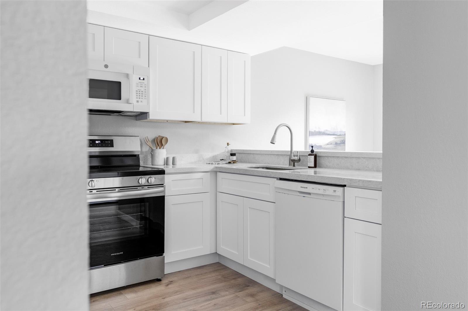 MLS Image #12 for 98 s holman way,golden, Colorado