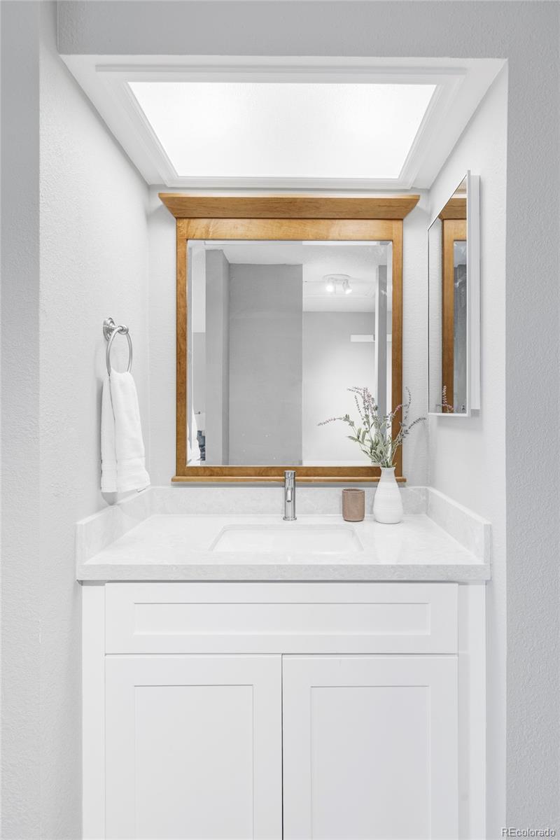 MLS Image #22 for 98 s holman way,golden, Colorado