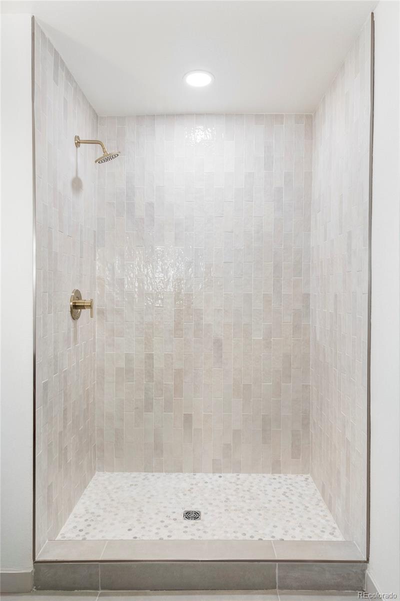 MLS Image #21 for 1759  olive street,denver, Colorado
