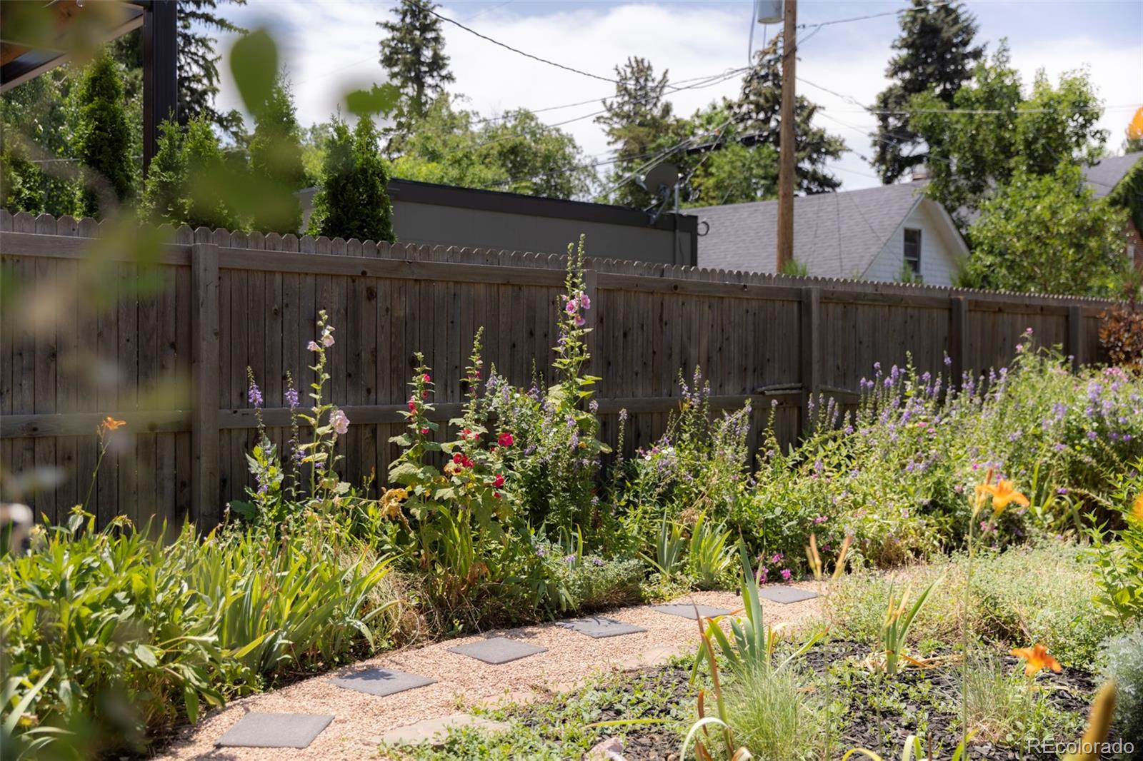 MLS Image #31 for 1759  olive street,denver, Colorado