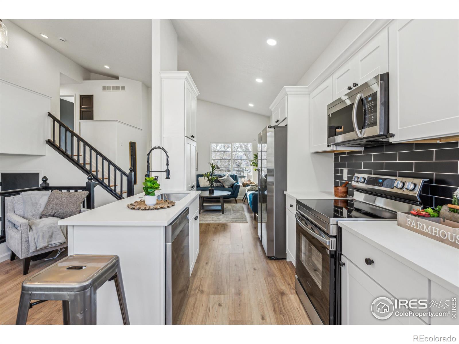 MLS Image #11 for 608  bluegrass drive,longmont, Colorado