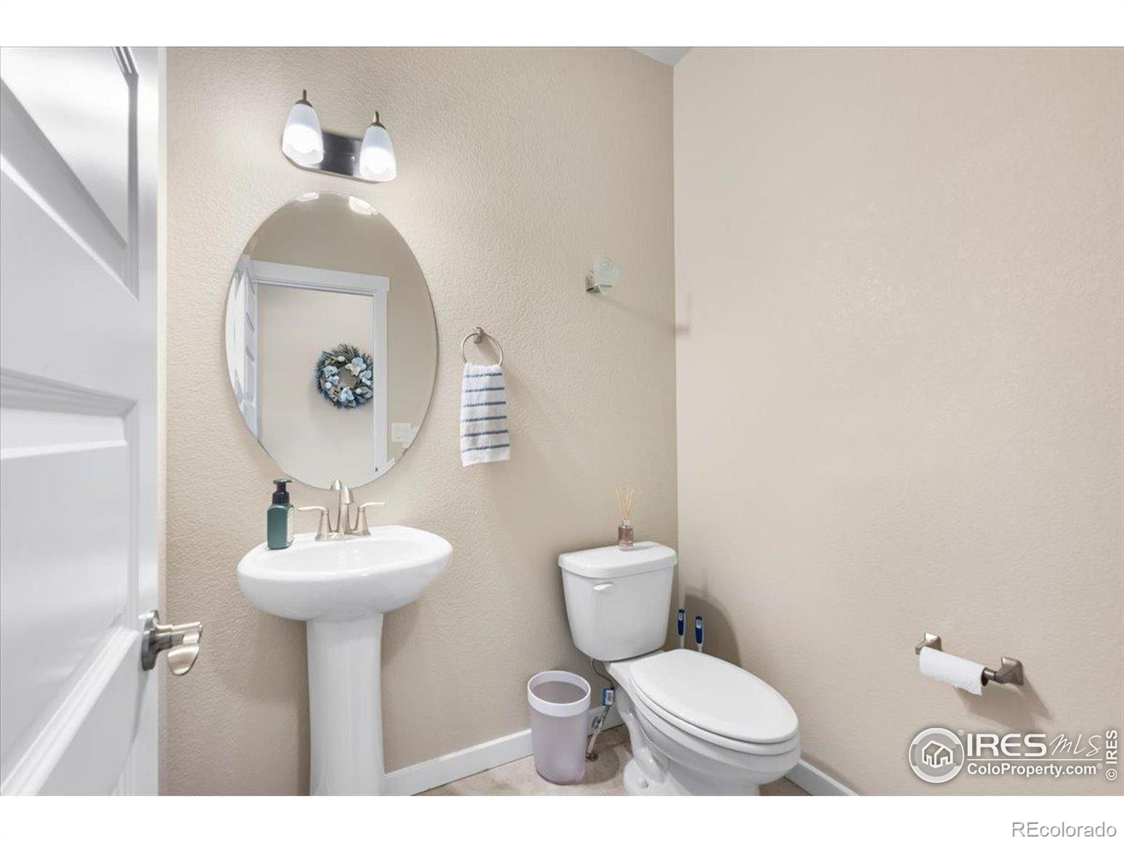 MLS Image #16 for 2150  crop row drive,windsor, Colorado