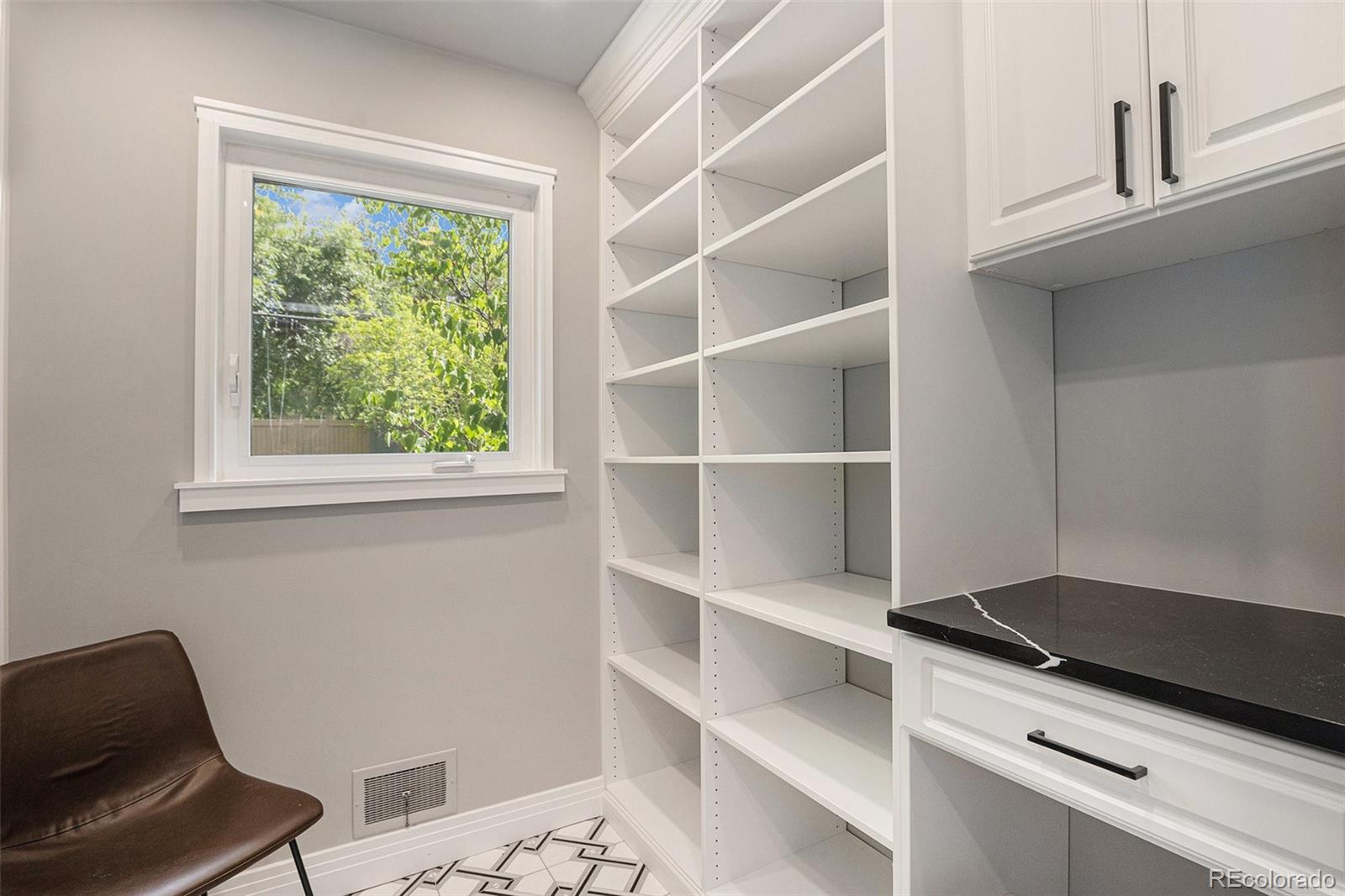 MLS Image #15 for 3750  gill drive,denver, Colorado