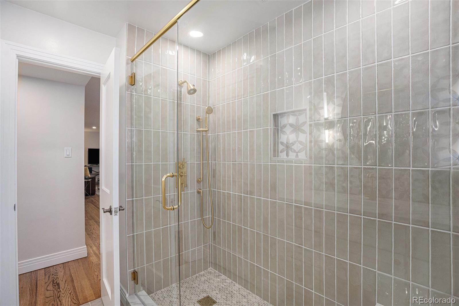 MLS Image #21 for 3750  gill drive,denver, Colorado