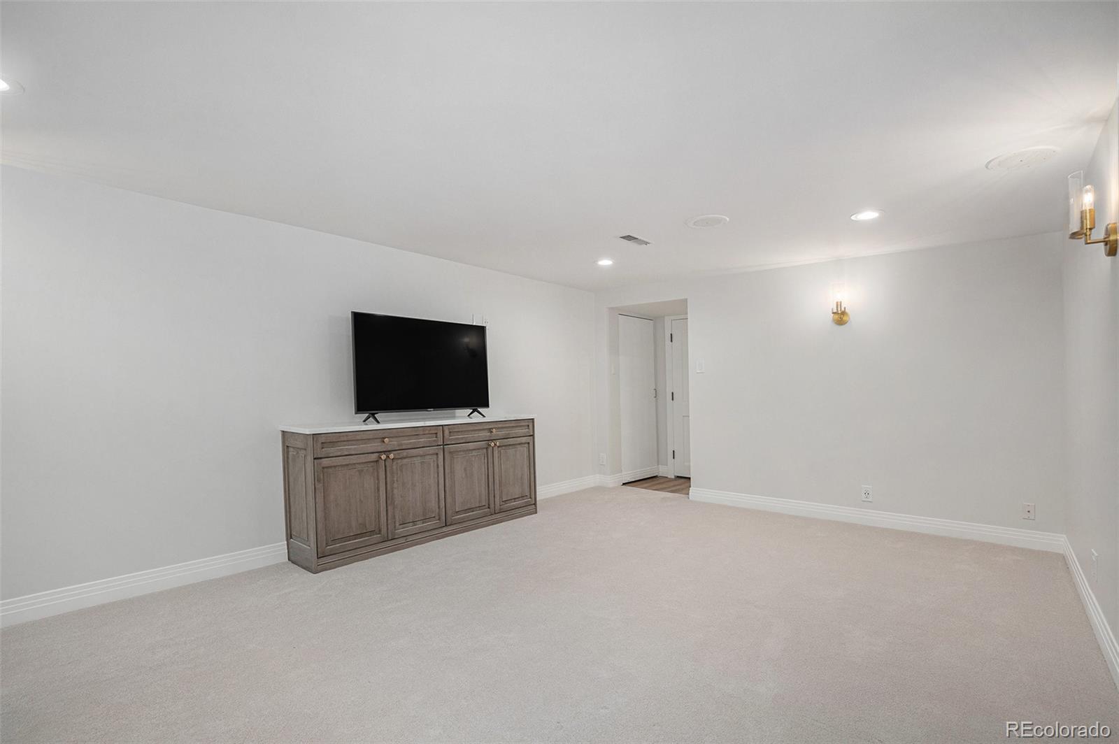 MLS Image #25 for 3750  gill drive,denver, Colorado