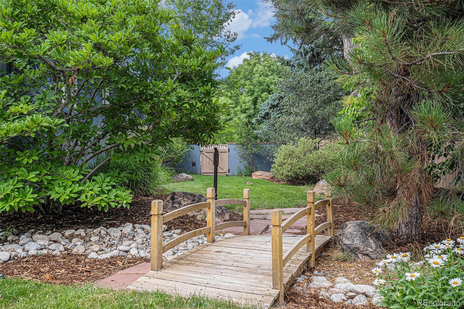 MLS Image #33 for 3750  gill drive,denver, Colorado