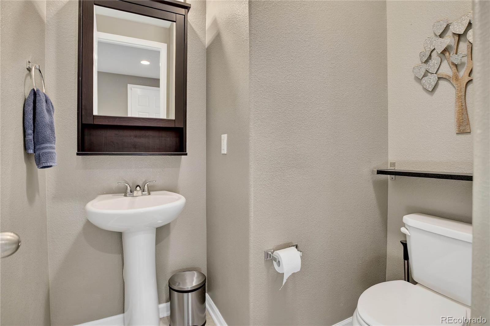 MLS Image #12 for 21439 e union drive,aurora, Colorado
