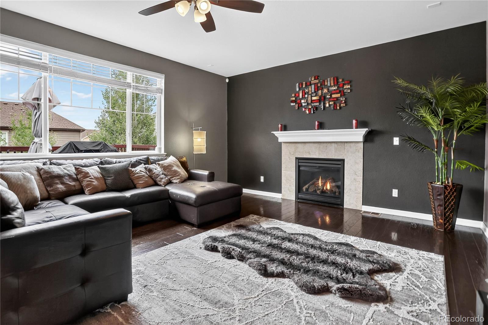 MLS Image #3 for 21439 e union drive,aurora, Colorado