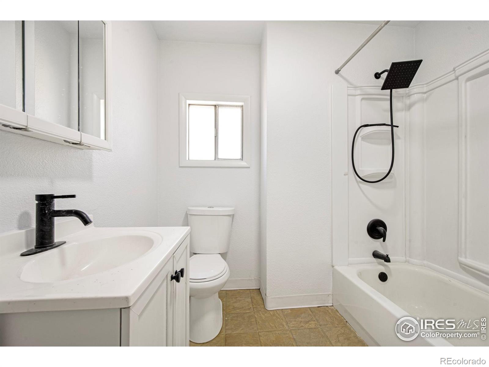 MLS Image #13 for 645 w 1st street,loveland, Colorado