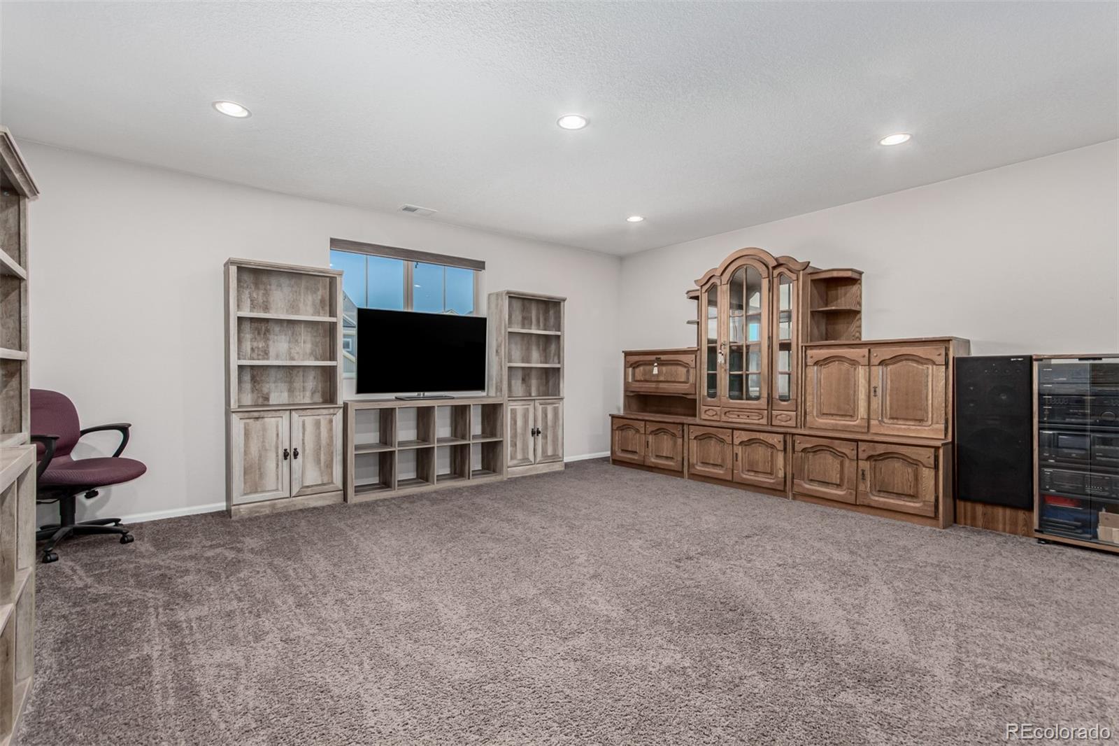 MLS Image #15 for 5568  ceylon street,denver, Colorado