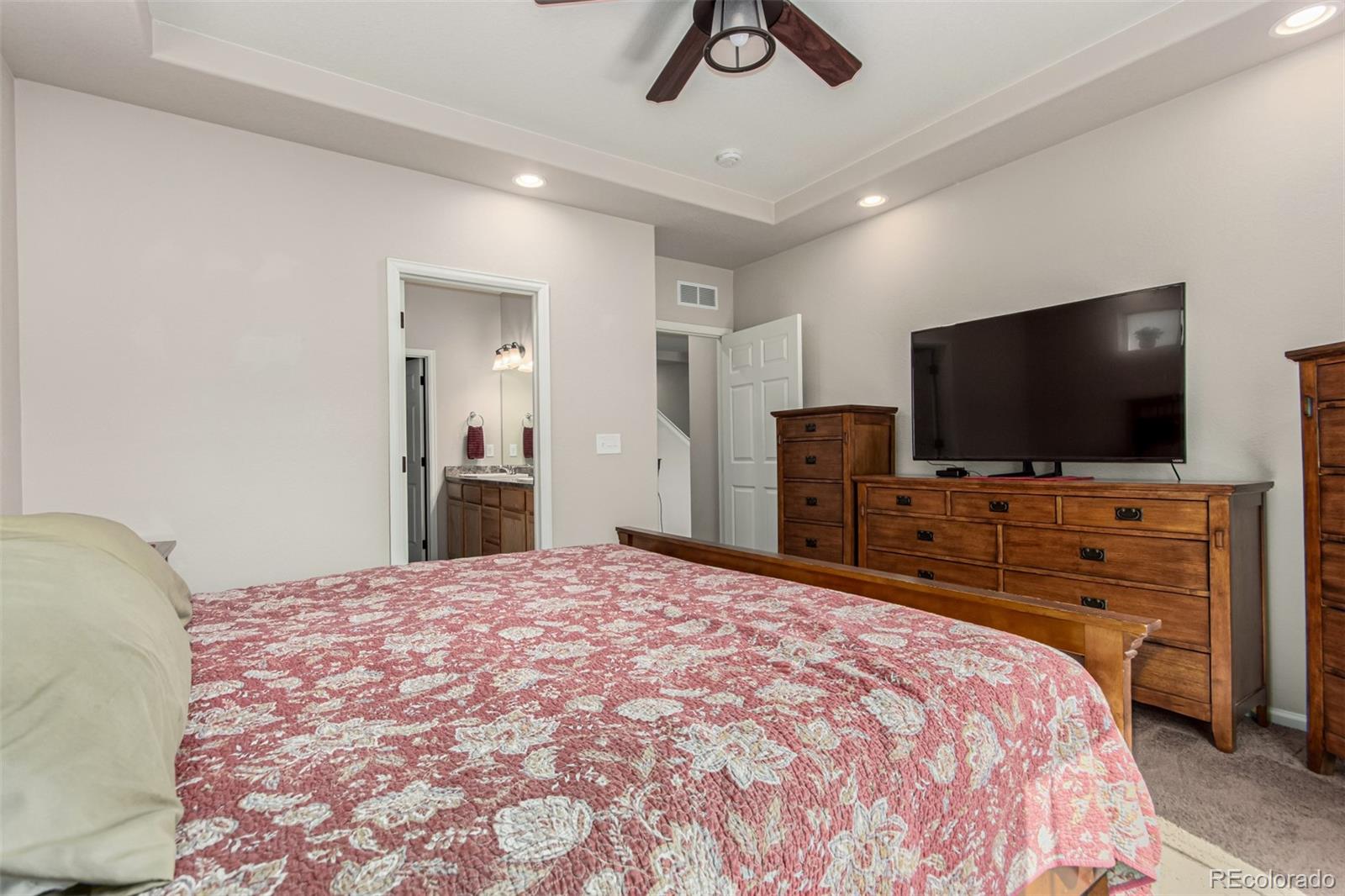 MLS Image #19 for 5568  ceylon street,denver, Colorado