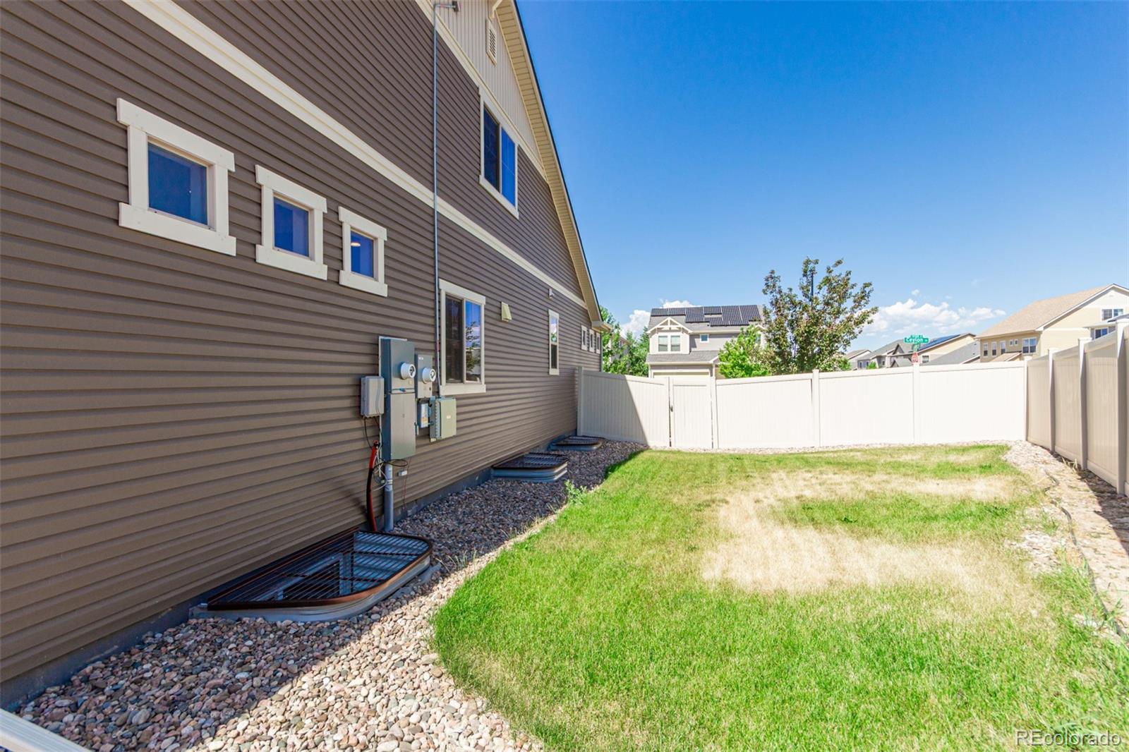 MLS Image #34 for 5568  ceylon street,denver, Colorado