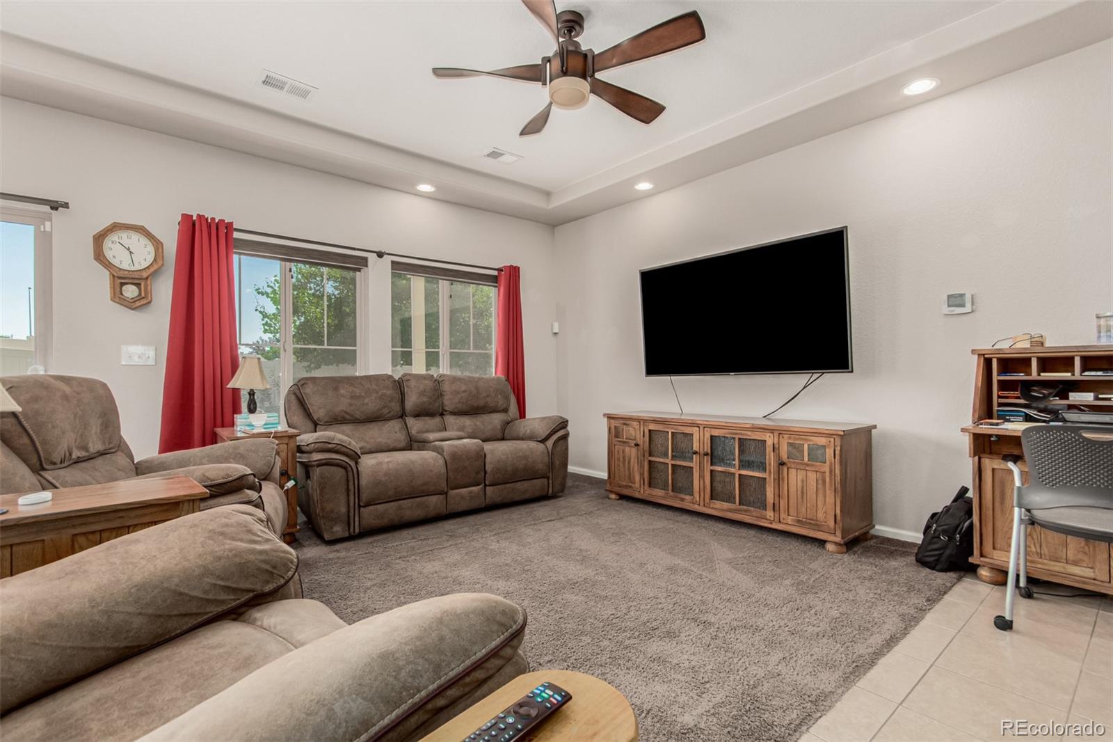 MLS Image #4 for 5568  ceylon street,denver, Colorado