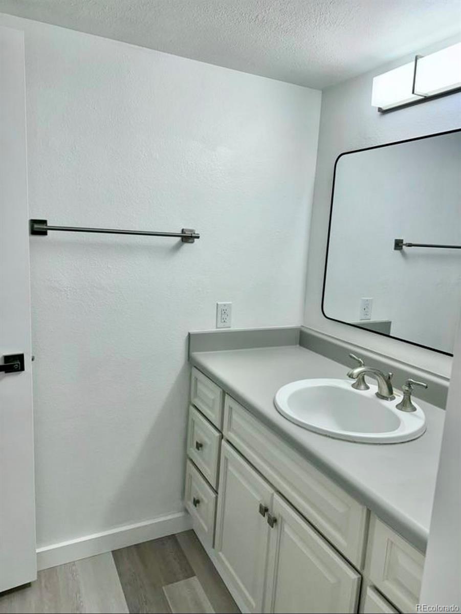 MLS Image #13 for 6480 s dayton street,englewood, Colorado