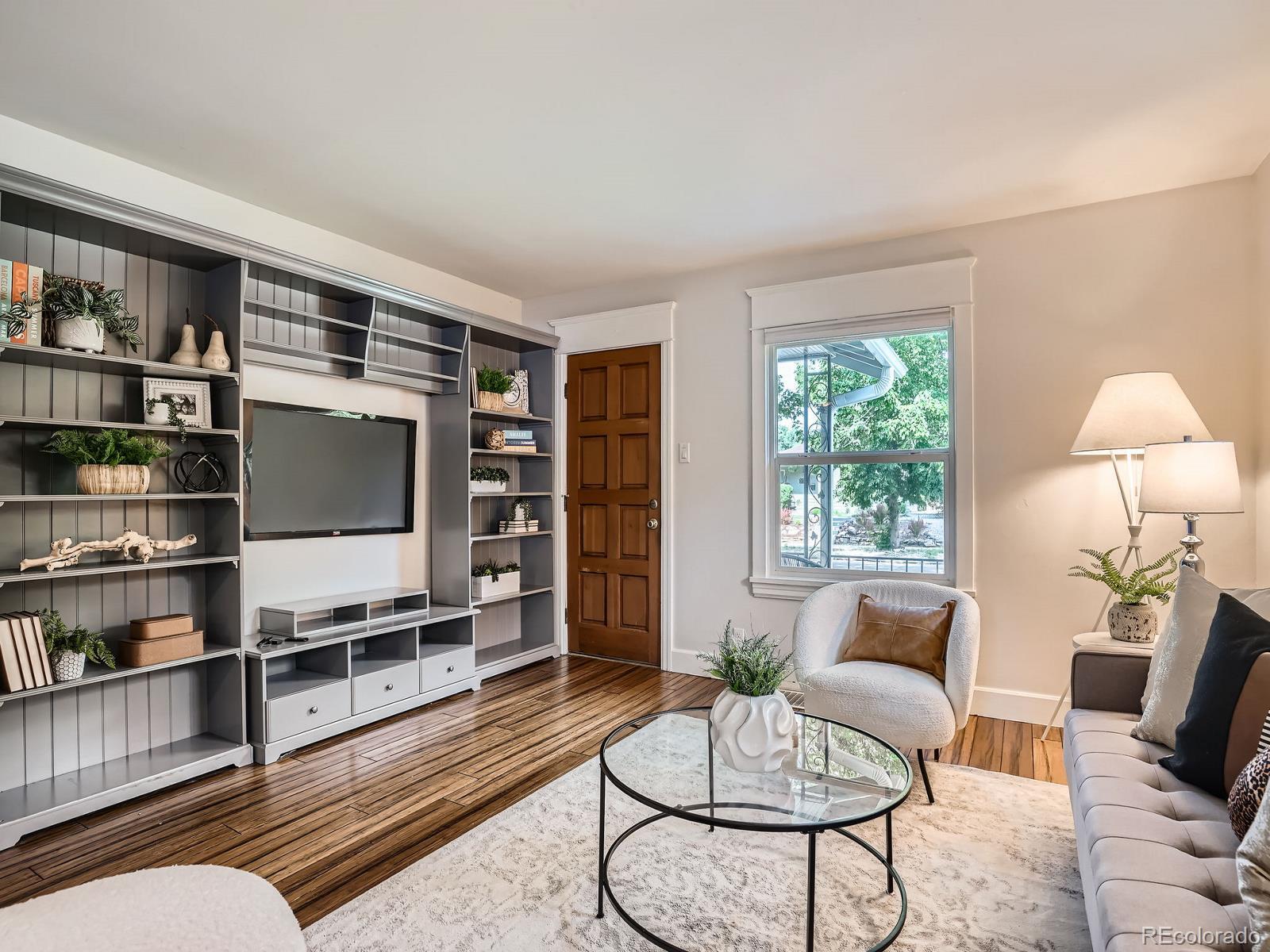MLS Image #4 for 2329 s gilpin street,denver, Colorado