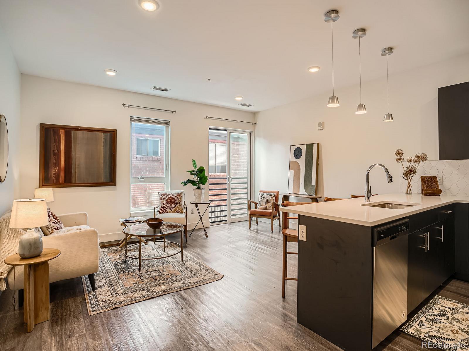MLS Image #3 for 2374 s university boulevard,denver, Colorado