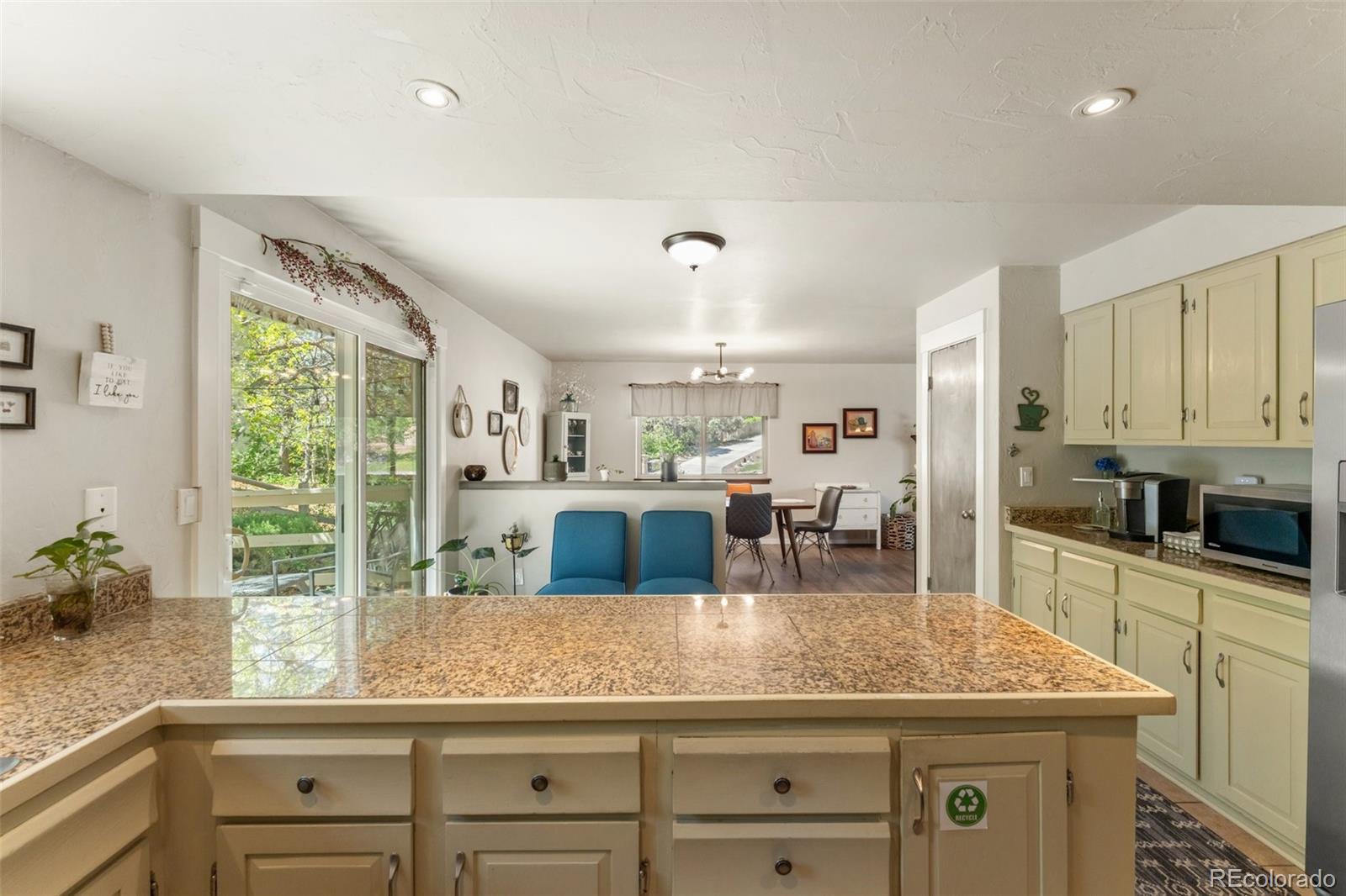 MLS Image #12 for 6170  castlewood lane,colorado springs, Colorado