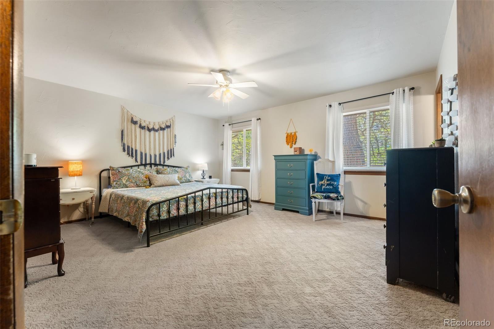 MLS Image #14 for 6170  castlewood lane,colorado springs, Colorado