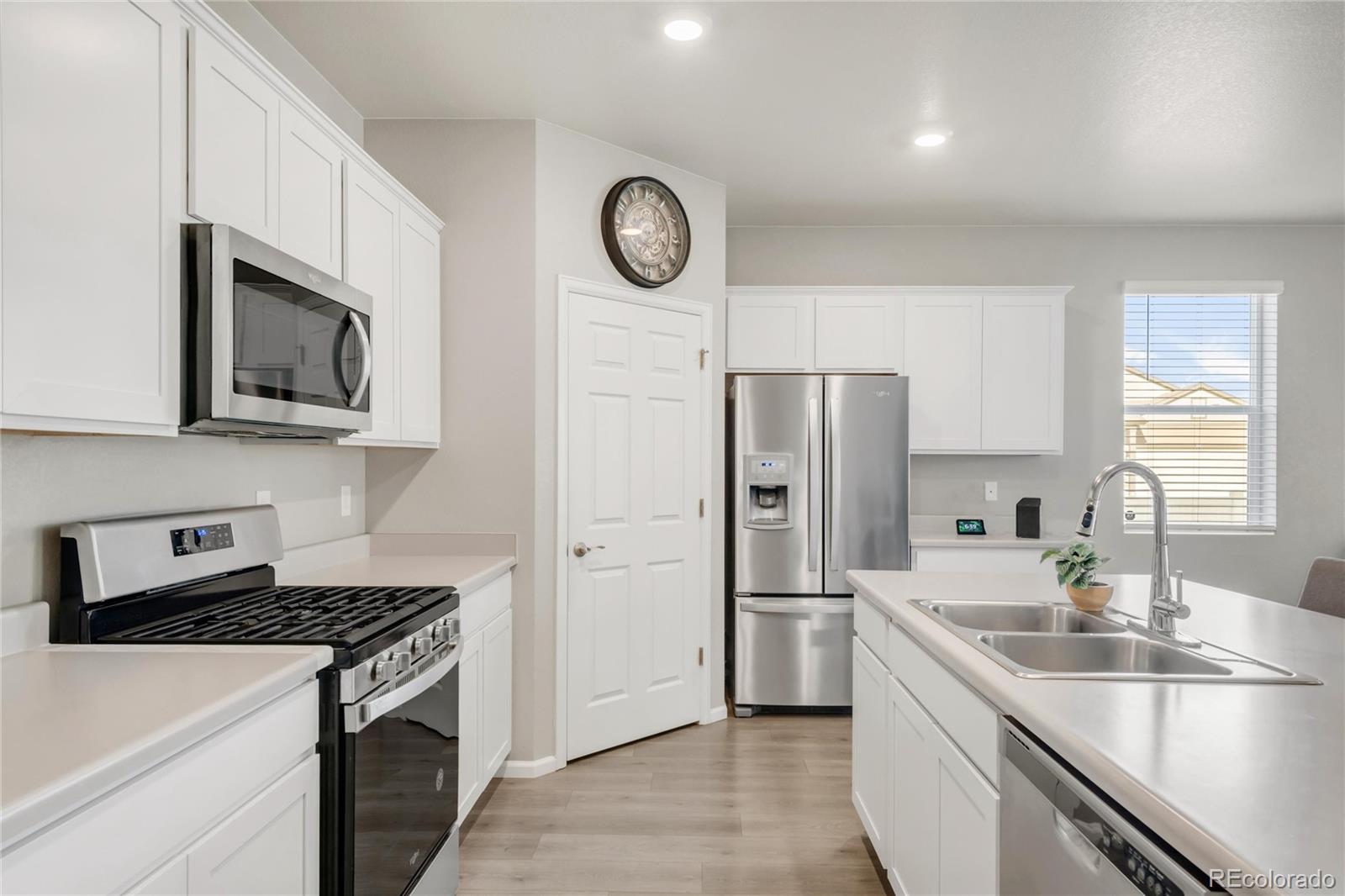 MLS Image #5 for 7430  fraser circle,frederick, Colorado