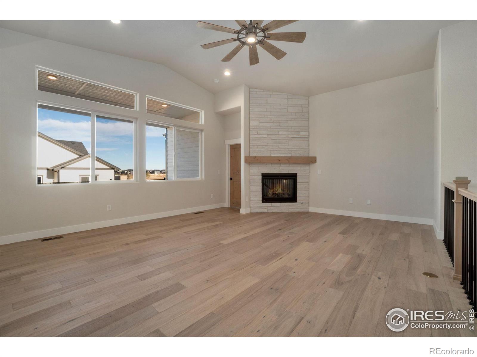 MLS Image #10 for 23845 e river front drive,aurora, Colorado