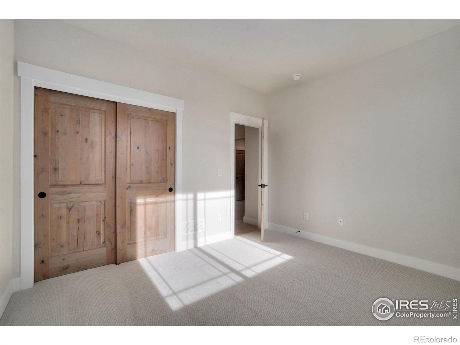 MLS Image #28 for 23845 e river front drive,aurora, Colorado