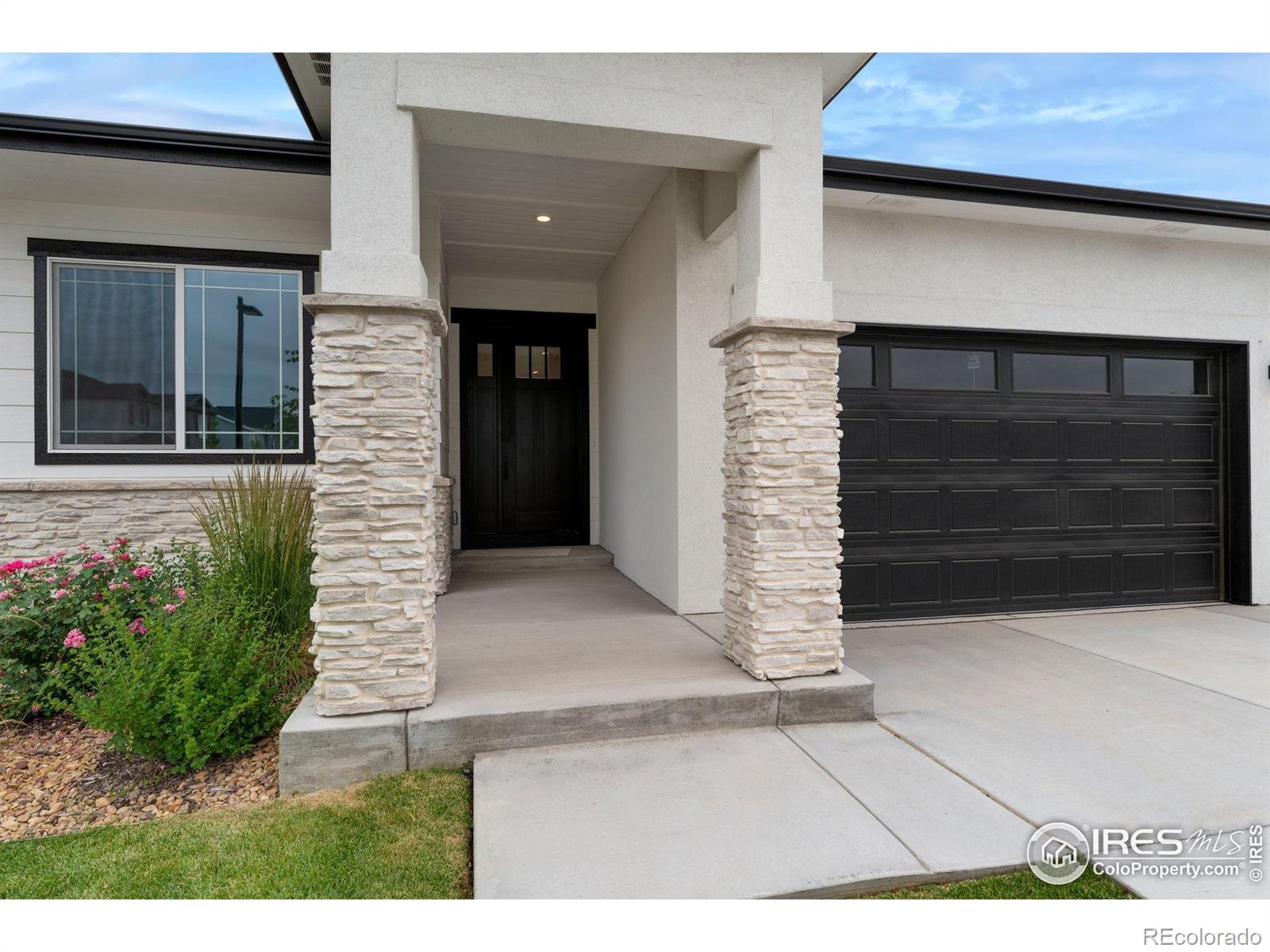 MLS Image #3 for 23845 e river front drive,aurora, Colorado