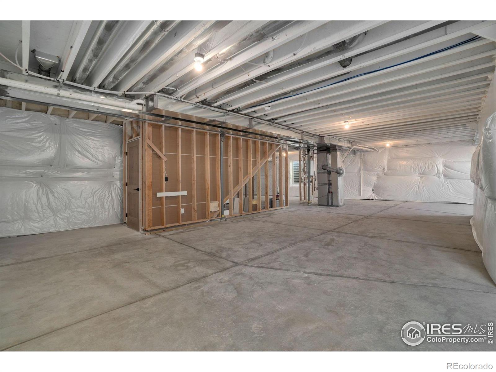 MLS Image #30 for 23845 e river front drive,aurora, Colorado