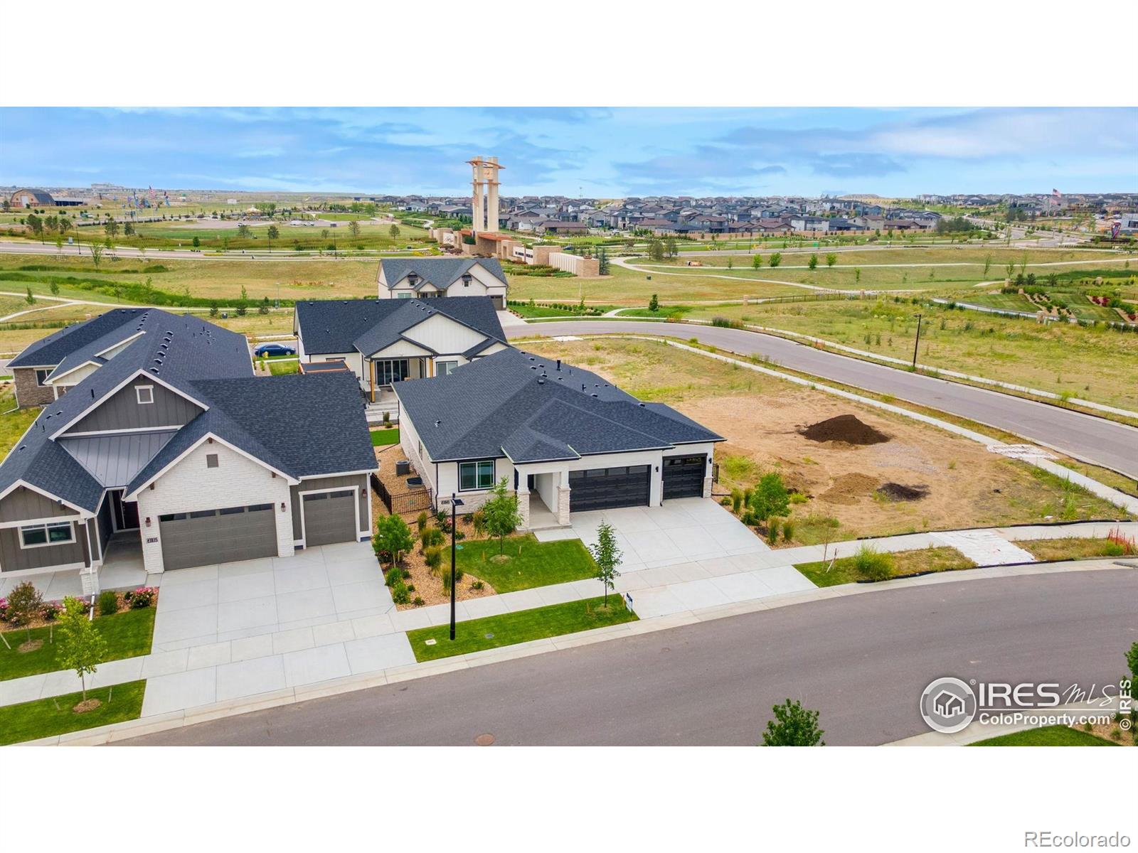 MLS Image #6 for 23845 e river front drive,aurora, Colorado