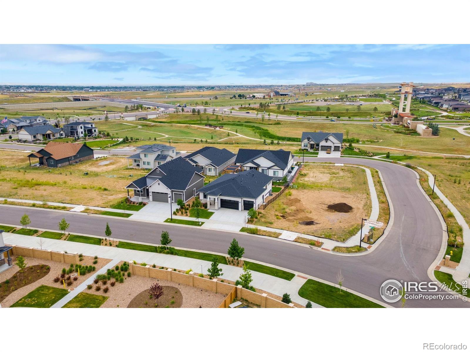 MLS Image #8 for 23845 e river front drive,aurora, Colorado