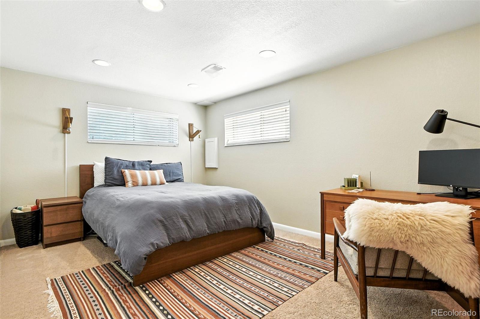 MLS Image #32 for 923 s beech street,lakewood, Colorado